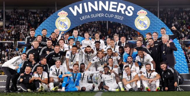 在中场的控 在中场的控